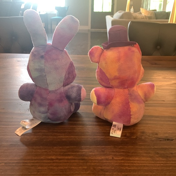 Tie die Bonnie and tie die Freddy Funko fnaf plush - Picture 3 of 4